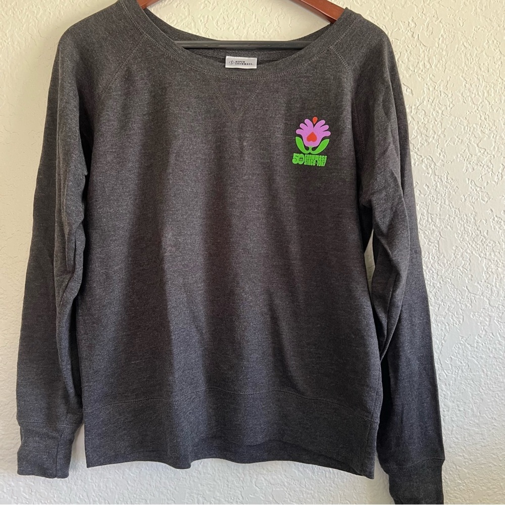 Limited edition Snowmass 50th women’s lightweight sweatshirt size medium